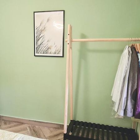 2V1 - Blloku Zy Apartment Tiranë Ngoại thất bức ảnh