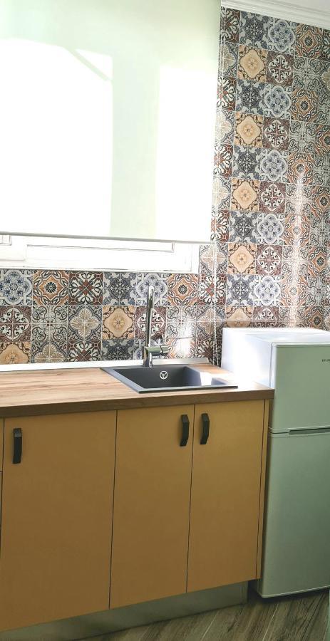 2V1 - Blloku Zy Apartment Tiranë Ngoại thất bức ảnh
